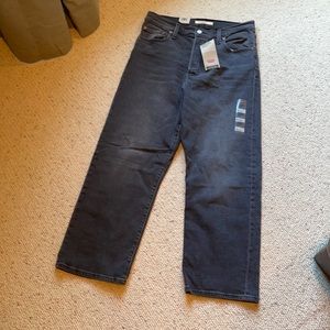 Levi’s ribcage straight ankle jean